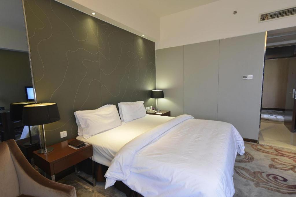 Metropolo Hotel Hefei Baohe Wandabao Park Metro Station Extérieur photo